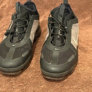 Nike Men’s Black and Gray VaporMax Tactical Sneakers